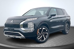 2025 Mitsubishi Outlander PHEV SE SUV