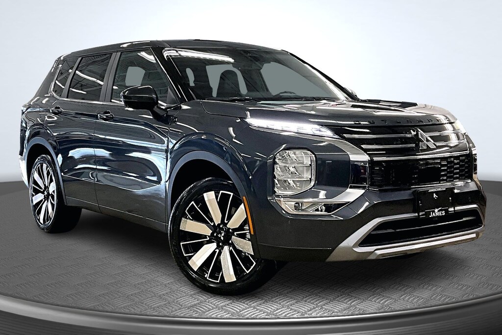 New 2026 Mitsubishi Outlander SE SUV