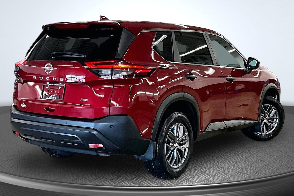 Used 2021 Nissan Rogue S SUV