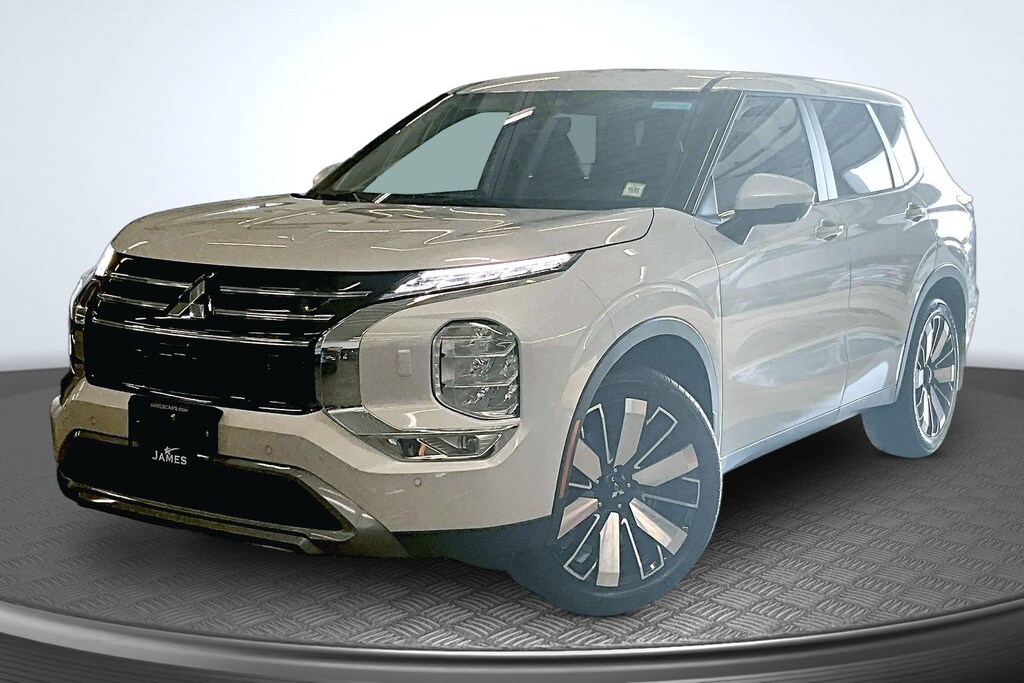 New 2026 Mitsubishi Outlander SE SUV