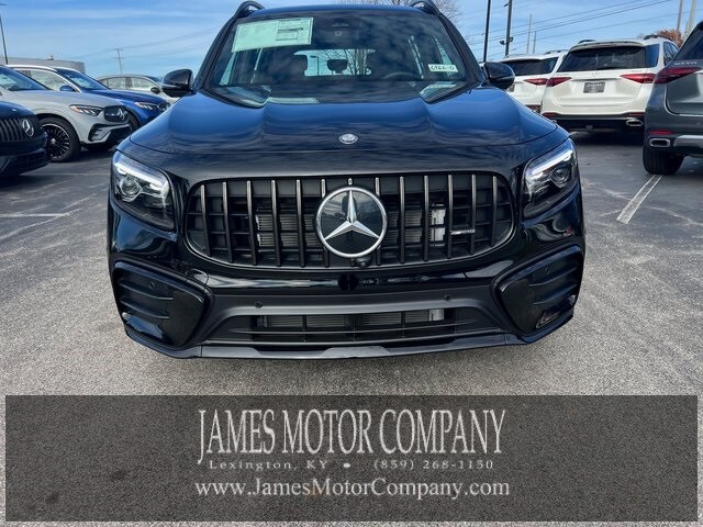 2025 Mercedes Benz GLB 35 AMG photo 3
