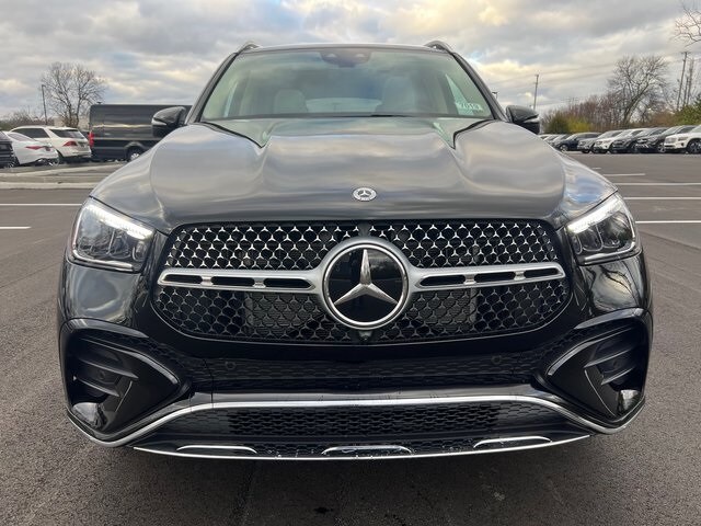 2026 Mercedes Benz GLE 450 4MATIC photo 3