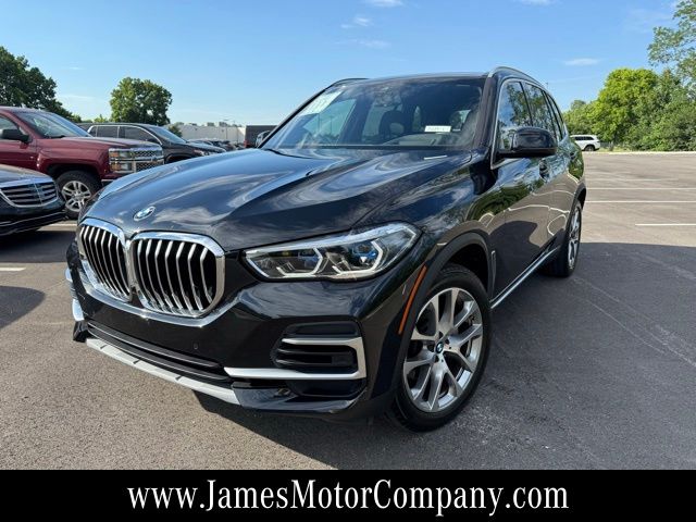 2022 BMW X5 xDrive40i's photo