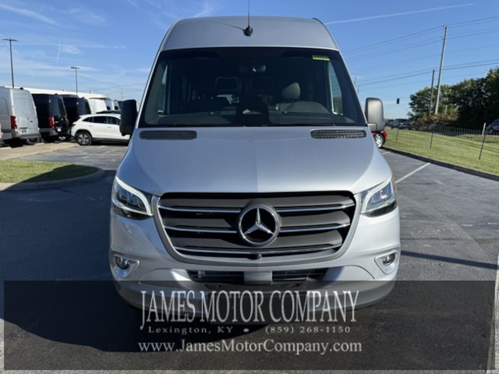 New 2025 Mercedes-Benz Sprinter 2500 Passenger 170 WB Van Passenger Van