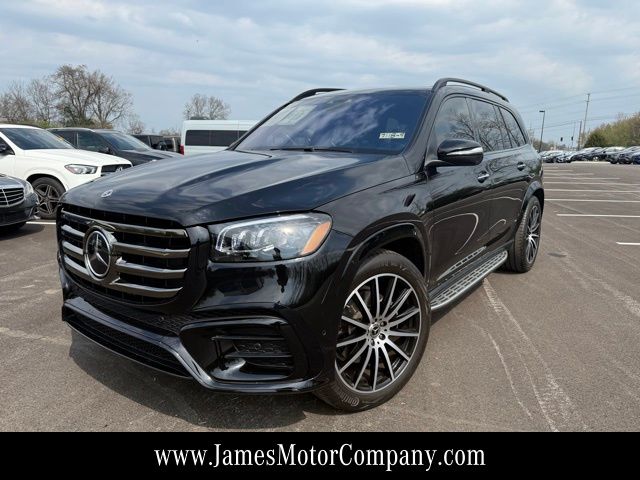 2025 Mercedes-Benz GLS Base