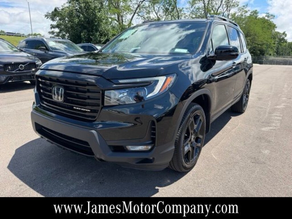 Used 2025 Honda Passport Black Edition SUV