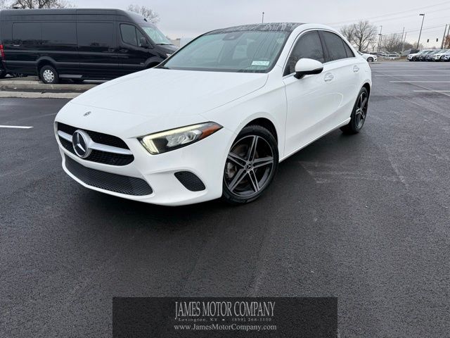 2022 Mercedes-Benz A-Class A220