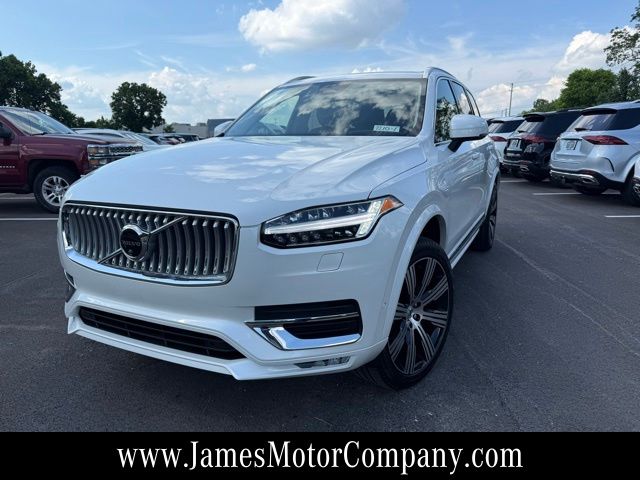2024 Volvo XC90 B6 Ultimate 7-Seater Bright theme 4WD's photo