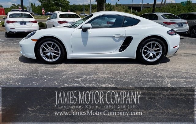 2024 Porsche Cayman S photo 3