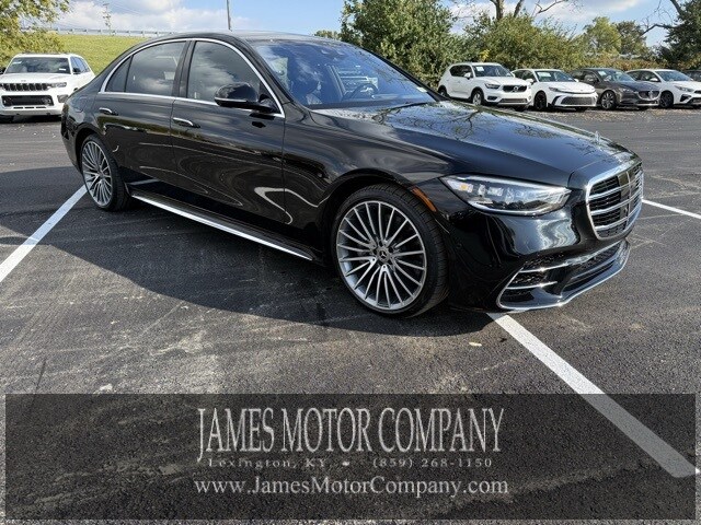 2022 Mercedes Benz S 580 4MATIC photo 3