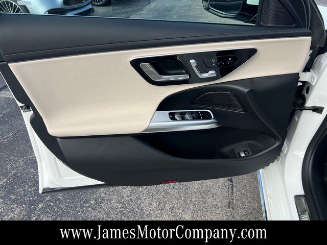 2026 Mercedes-Benz E-Class E350 - Photo 12