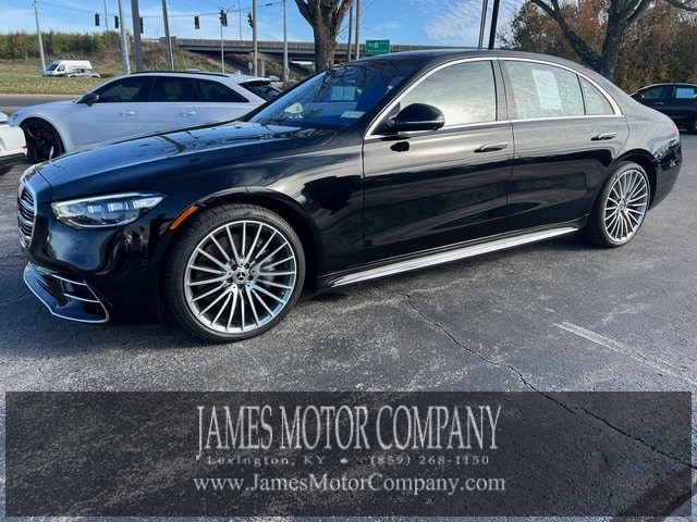 2022 Mercedes-Benz S-Class S 580's photo