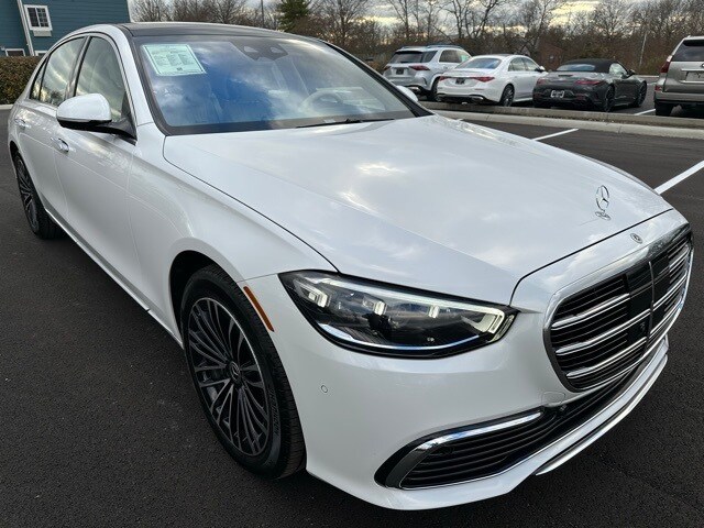 2024 Mercedes Benz S 500 4MATIC photo 4