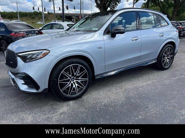 2026 Mercedes-Benz GLC