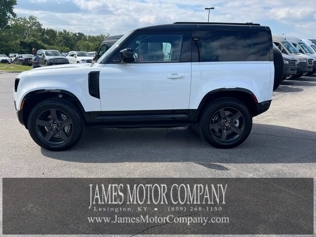2024 Land Rover Defender 90 X-Dynamic SE photo 2