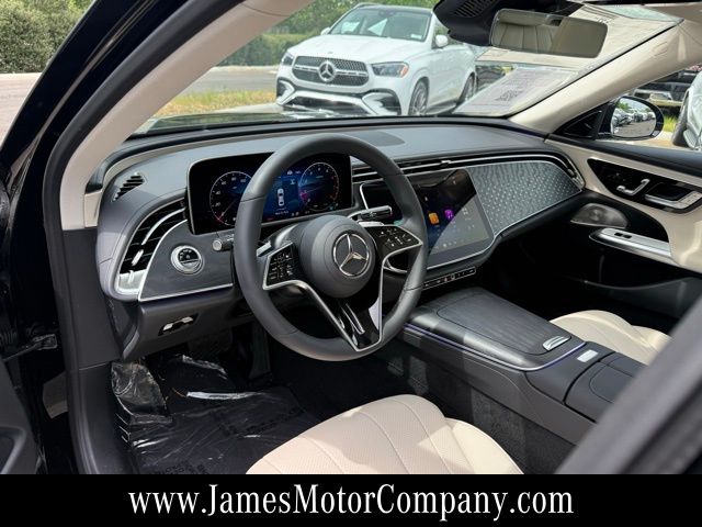 2026 Mercedes-Benz E-Class E350 - Photo 11