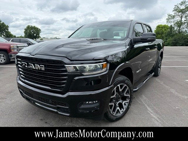 2025 RAM 1500 Laramie 4x4 Crew Cab 5'7's photo