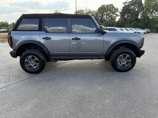 2024 Ford Bronco Big Bend photo 3