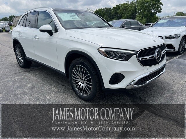 2025 Mercedes Benz GLC 300 4MATIC photo 4