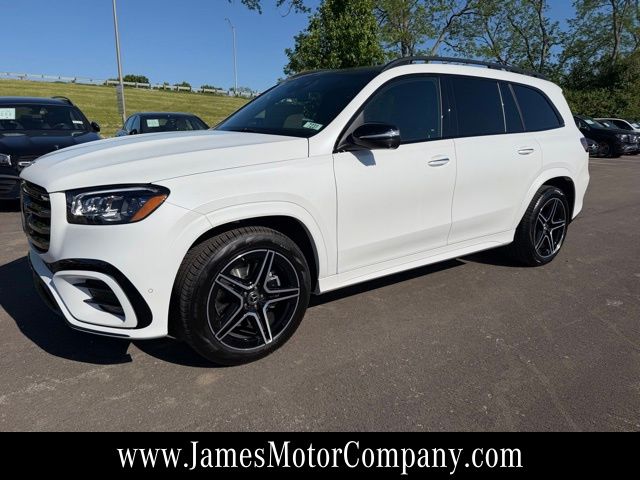 2026 Mercedes-Benz GLS