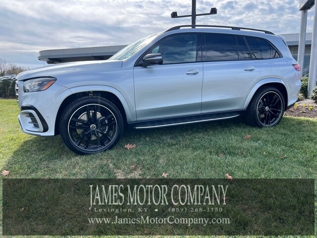 2025 Mercedes Benz GLS 580 4MATIC photo 2