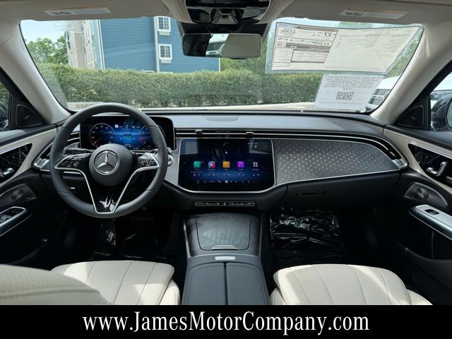 2026 Mercedes-Benz E-Class E350 - Photo 13