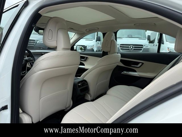 2026 Mercedes-Benz E-Class E350 - Photo 22