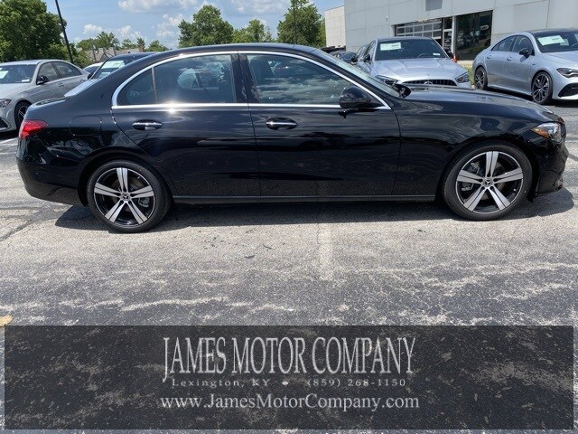 2025 Mercedes Benz C 300 4MATIC photo 4