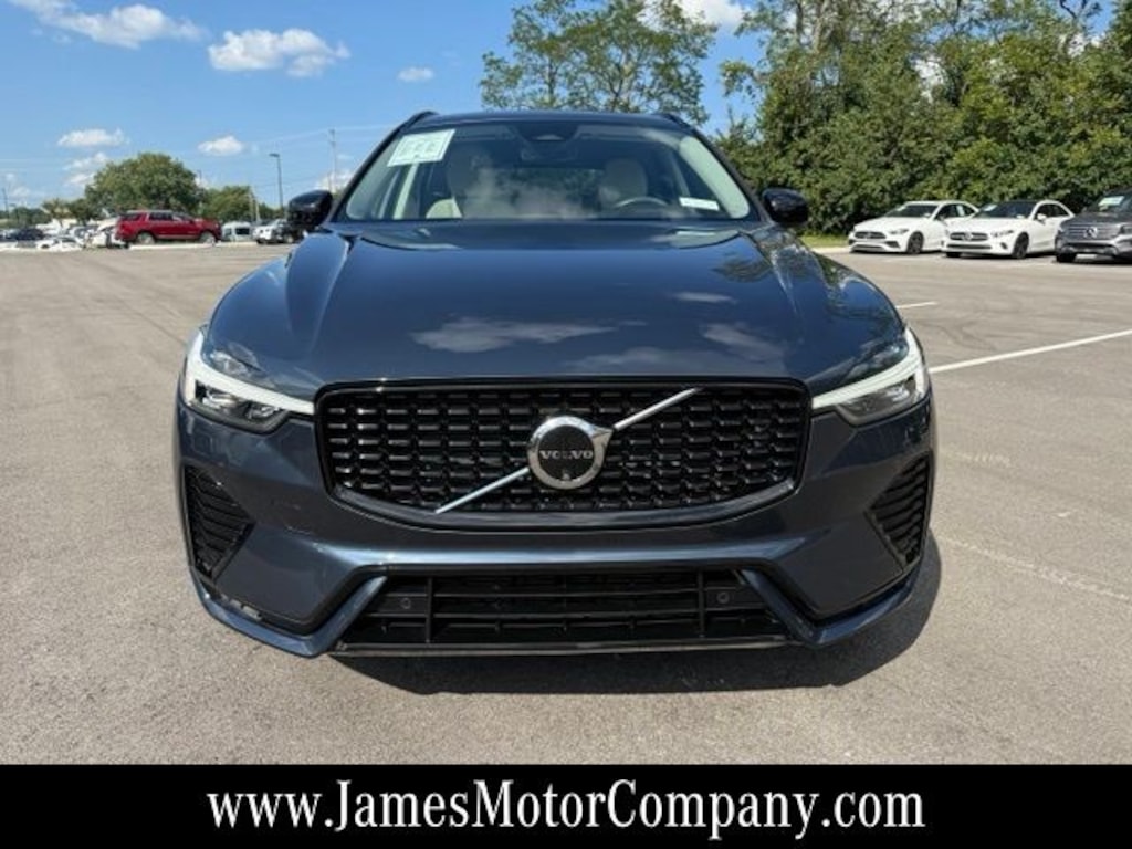 Used 2024 Volvo XC60 B5 Plus Dark SUV