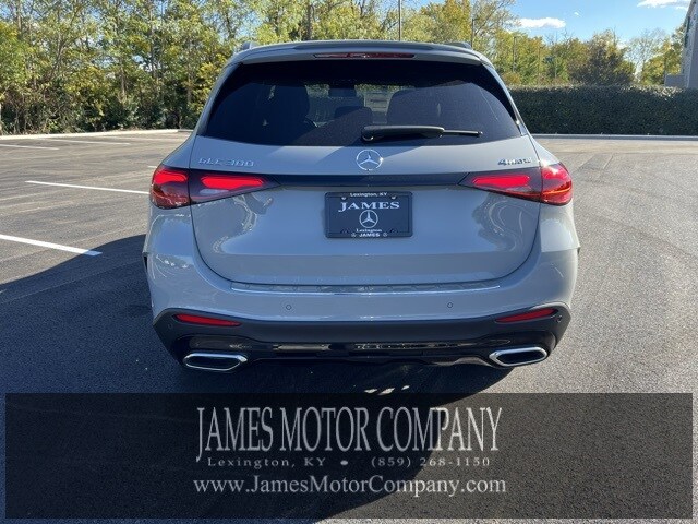 2026 Mercedes Benz GLC 300 4MATIC photo 4