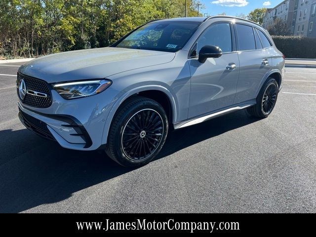 2026 Mercedes-Benz GLC GLC 300 4MATIC's photo