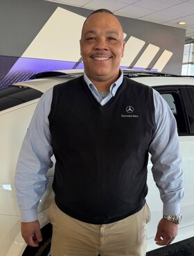 Staff member Stephen Garner from a4eb2bdda446