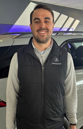 Staff member Dustin Poynter from a61e30619faa