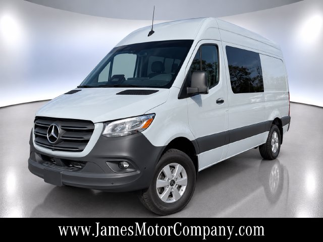 2026 Mercedes-Benz Sprinter Crew Van