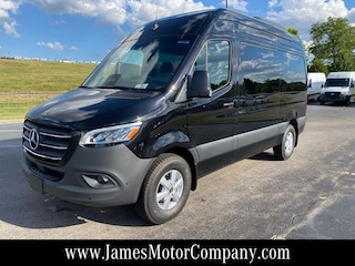 2025 Mercedes-Benz Sprinter 2500 Passenger 144 WB Van Passenger Van
