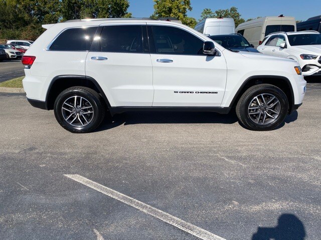 2022 Jeep Cherokee Limited photo 3