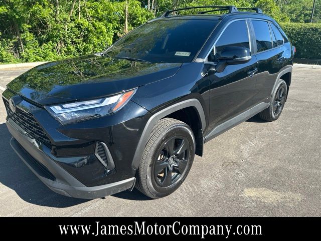 2025 Toyota RAV4 Hybrid XLE AWD's photo