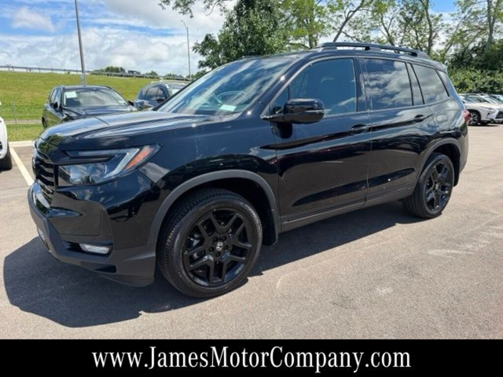 Used 2025 Honda Passport Black Edition SUV