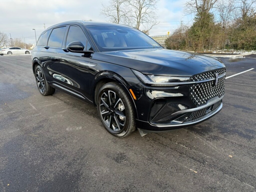 Used 2024 Lincoln Nautilus Reserve SUV