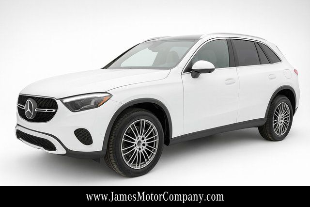 2026 Mercedes-Benz GLC GLC 300 4MATIC's photo