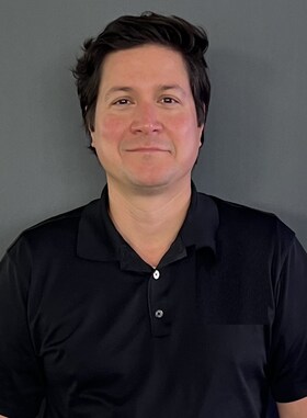 Staff member Joe Cardoso from 0ada716a81c1