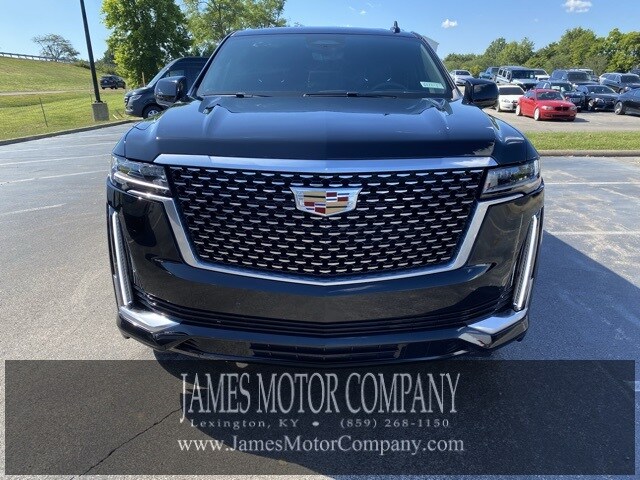 2024 Cadillac Escalade ESV Premium Luxury photo 2