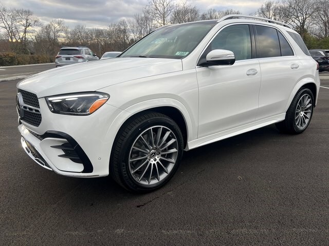 2026 Mercedes Benz GLE 350 4MATIC photo 2