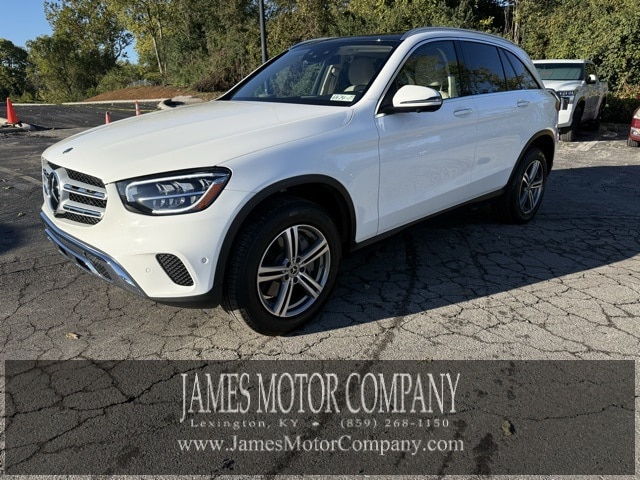2022 Mercedes-Benz GLC GLC300's photo