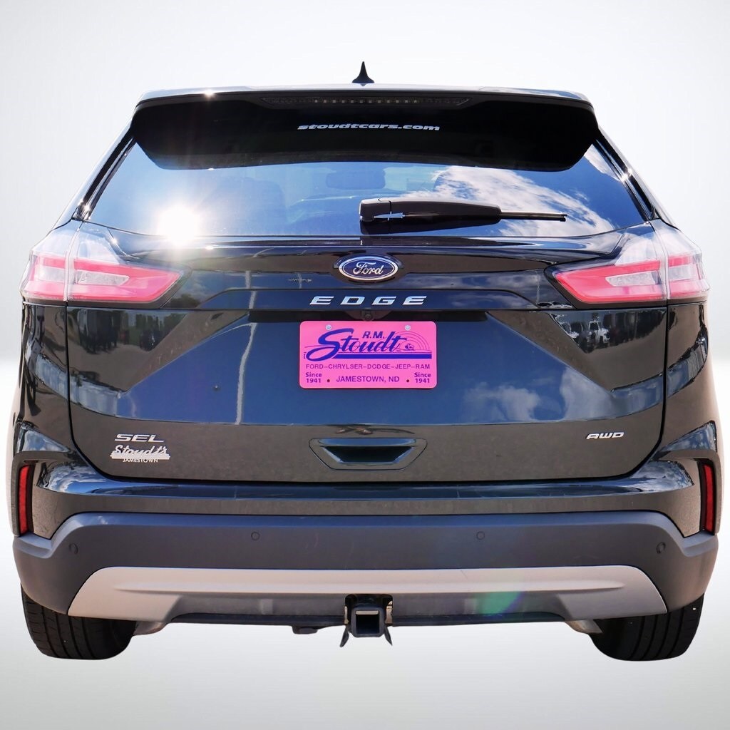 2024 Ford Edge SEL photo 3