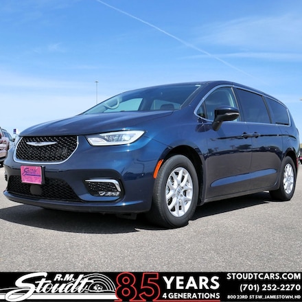 2023 Chrysler Pacifica Touring L Minivan/Van J4970
