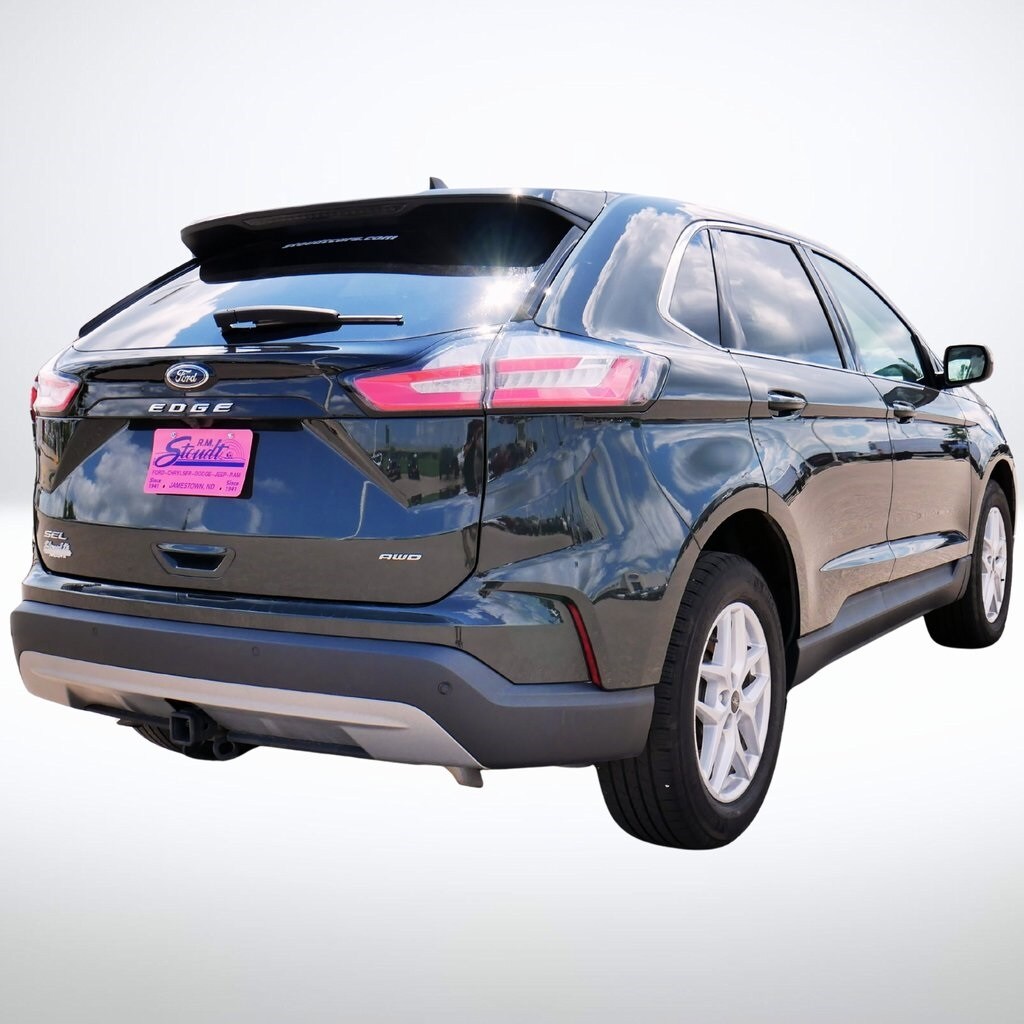 2024 Ford Edge SEL photo 4