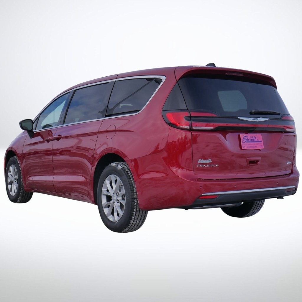 New 2026 Chrysler Pacifica SELECT AWD Passenger Van