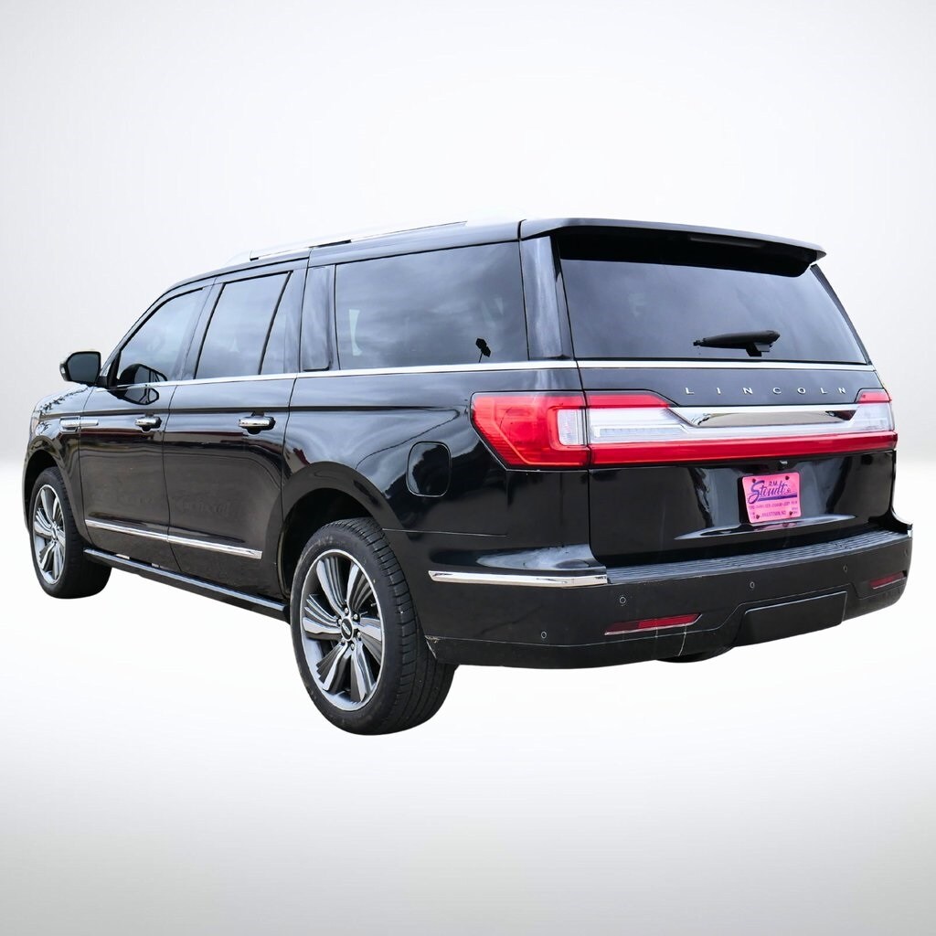 2019 Lincoln Navigator L Reserve photo 2