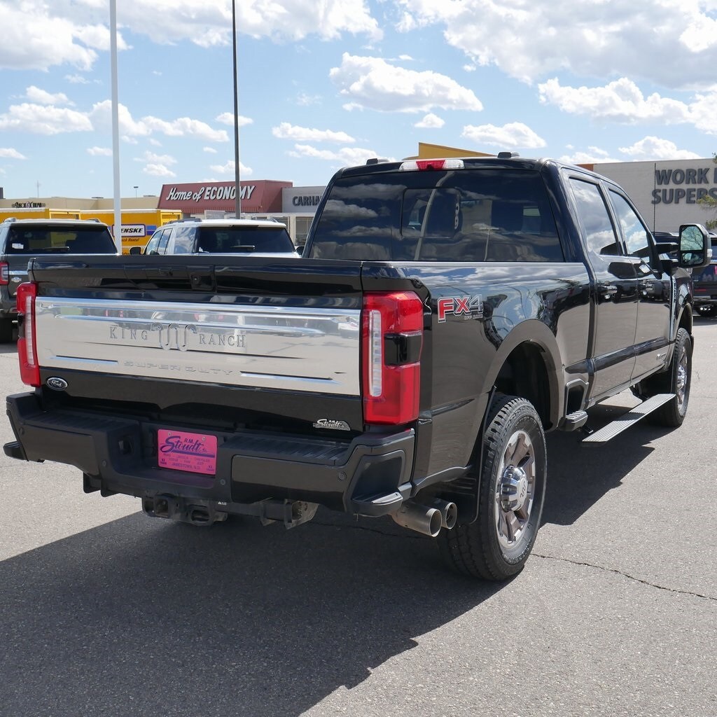 2024 Ford F-250 photo 3